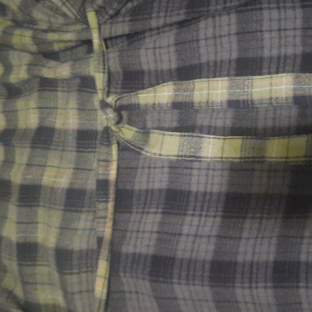 We The Free Flannel - Picture 12 of 12